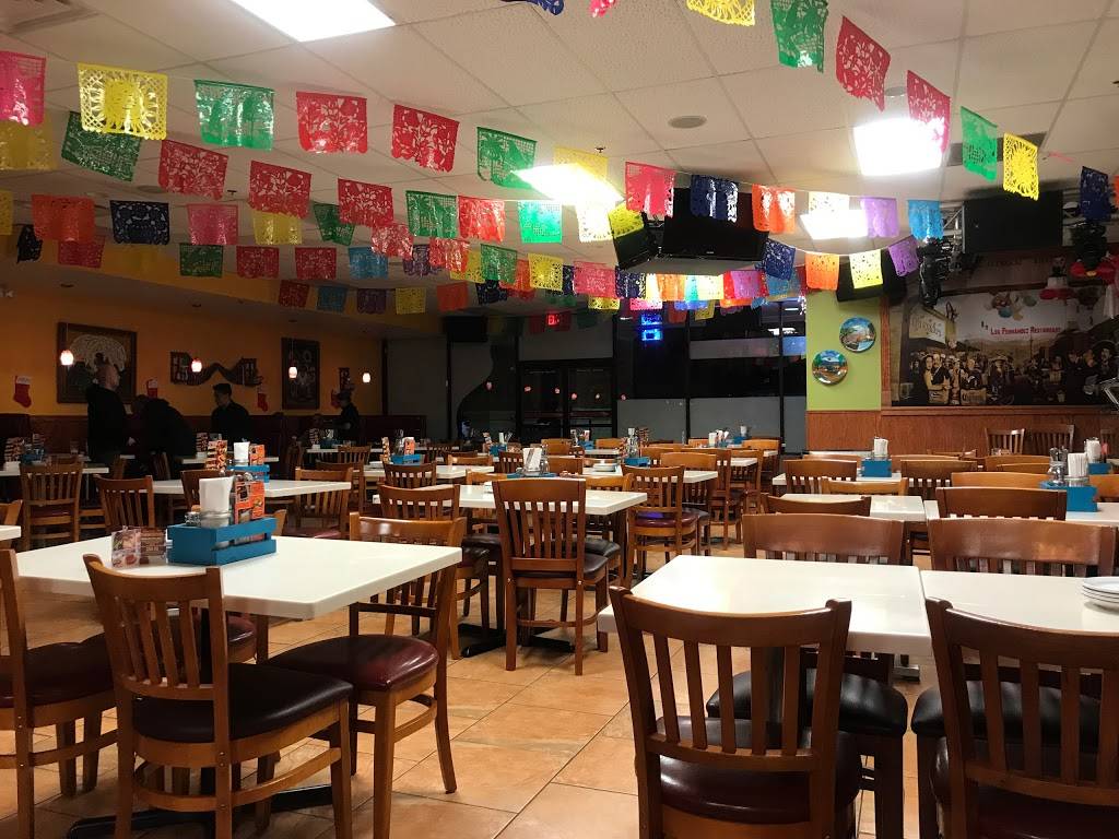 Los Fernandez Restaurant | night club | 2557 W Golf Rd, Hoffman Estates, IL 60169, USA | 8478822900 OR +1 847-882-2900