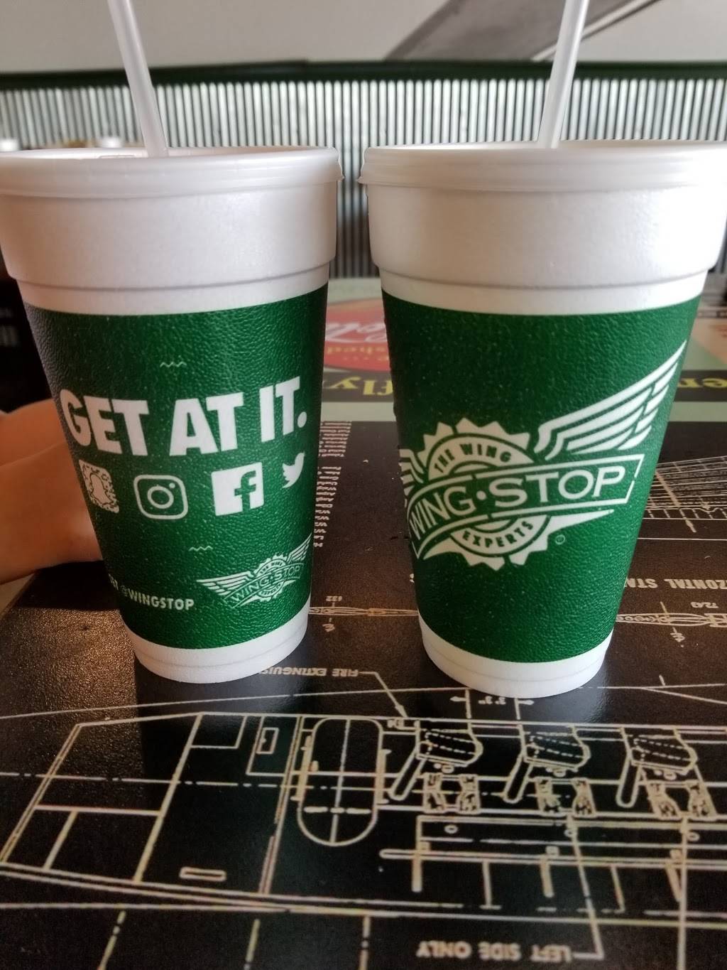 Wingstop | restaurant | 2240 S Cicero Ave, Cicero, IL 60804, USA | 7084776809 OR +1 708-477-6809