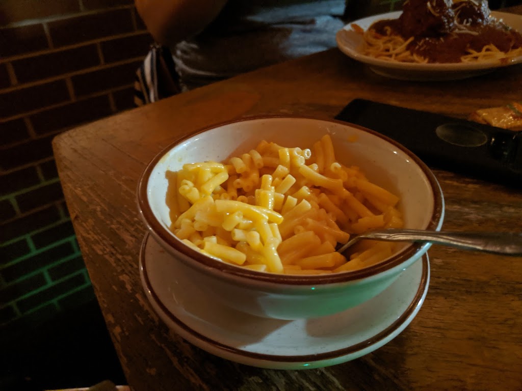 Ozark Orchard | restaurant | 118 Main St, Eminence, MO 65466, USA | 5732263604 OR +1 573-226-3604