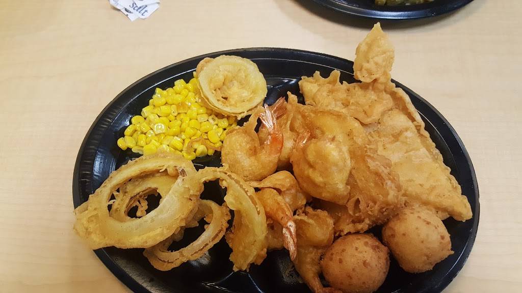 Long John Silvers | restaurant | 504 W Vine St, Kissimmee, FL 34741, USA | 4078461050 OR +1 407-846-1050