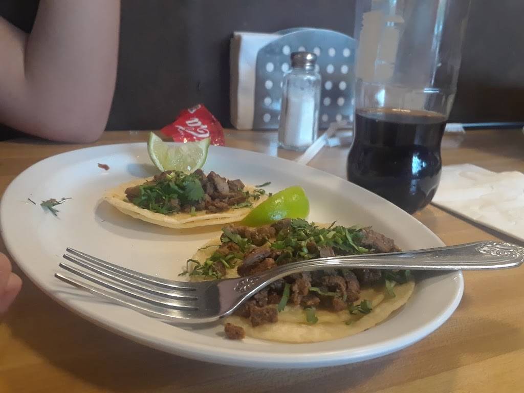 Pupuseria La Esquina | restaurant | 1326 Antioch Pike, Nashville, TN 37211, USA | 6155829029 OR +1 615-582-9029