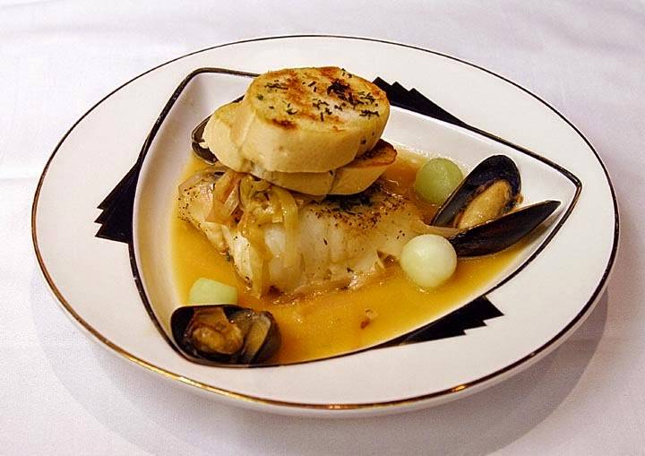 LBV Steak & Pasta | restaurant | Mountaineer Circle, New Cumberland, WV 26047, USA | 3043878250 OR +1 304-387-8250