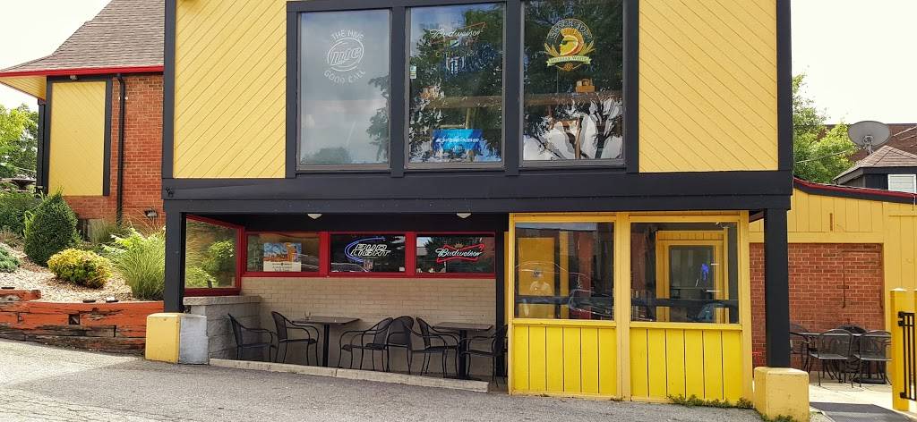 The Hive | restaurant | 609 N New Ballas Rd, Creve Coeur, MO 63141, USA | 3145691769 OR +1 314-569-1769