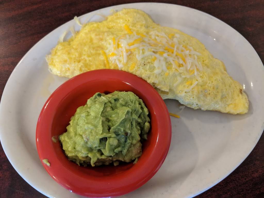 El Huarache | restaurant | 2113 Wells Branch Pkwy #1000, Austin, TX 78728, USA | 5123665066 OR +1 512-366-5066