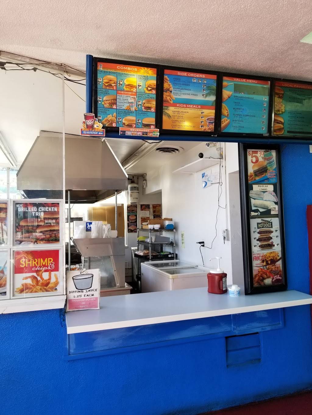 Fosters Freeze | restaurant | 603 Pacific Coast Hwy, Wilmington, CA 90744, USA | 3108345067 OR +1 310-834-5067