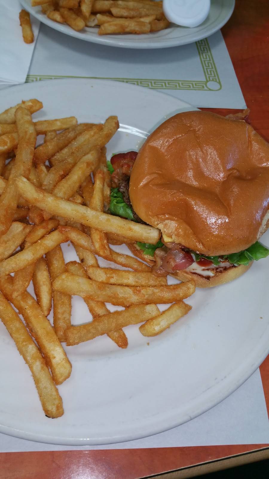 Cotys Restaurant | restaurant | 1252 N Ballenger Hwy, Flint, MI 48504, USA | 8102325820 OR +1 810-232-5820