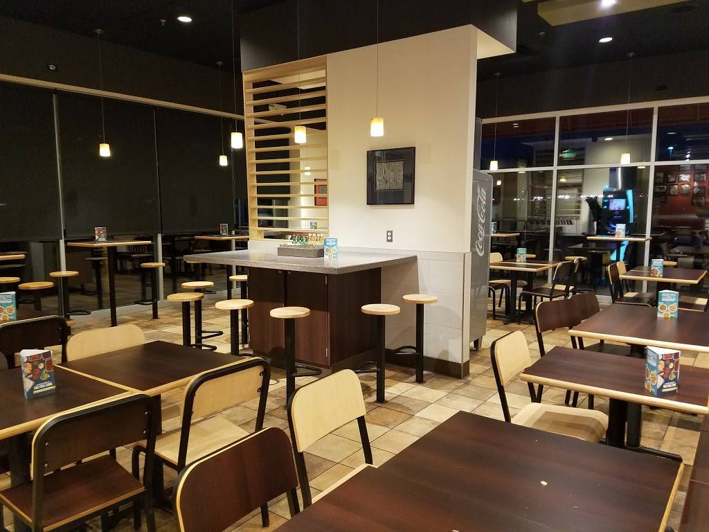 QDOBA Mexican Eats | restaurant | 30758 Telegraph Rd, Bingham Farms, MI 48025, USA | 2485943349 OR +1 248-594-3349