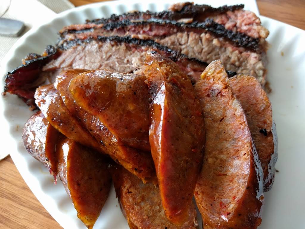 Gatlins BBQ | restaurant | 3510 Ella Blvd, Houston, TX 77018, USA | 7138694227 OR +1 713-869-4227
