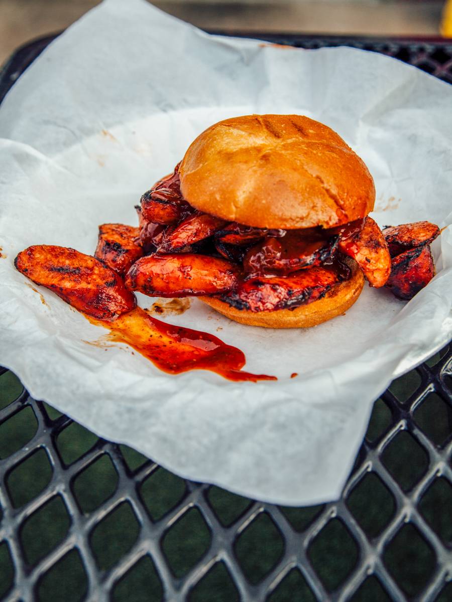 Brothers BBQ | restaurant | A Gates near A71 Denver International Airport, Denver, CO 80249, USA | 7207892249 OR +1 720-789-2249