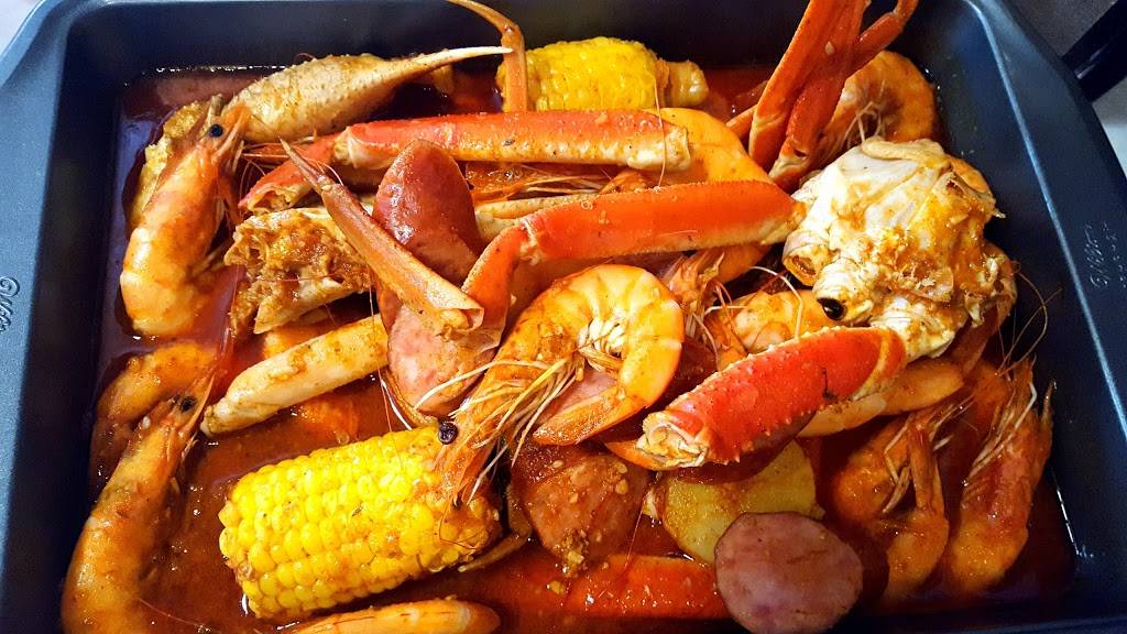 FOB (Fried Or Boiled) Seafood Fusion | restaurant | 4280 N Blackstone Ave, Fresno, CA 93726, USA | 5597249980 OR +1 559-724-9980