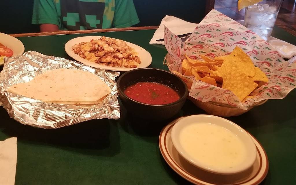 Jalapenos | restaurant | 4700 N University St, Peoria, IL 61614, USA | 3096913599 OR +1 309-691-3599