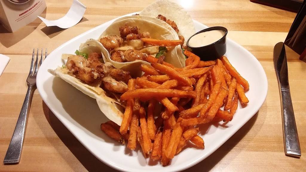 Boston Pizza | restaurant | 1090 Wellington Rd, London, ON N6E 1M2, Canada | 5196815009 OR +1 519-681-5009