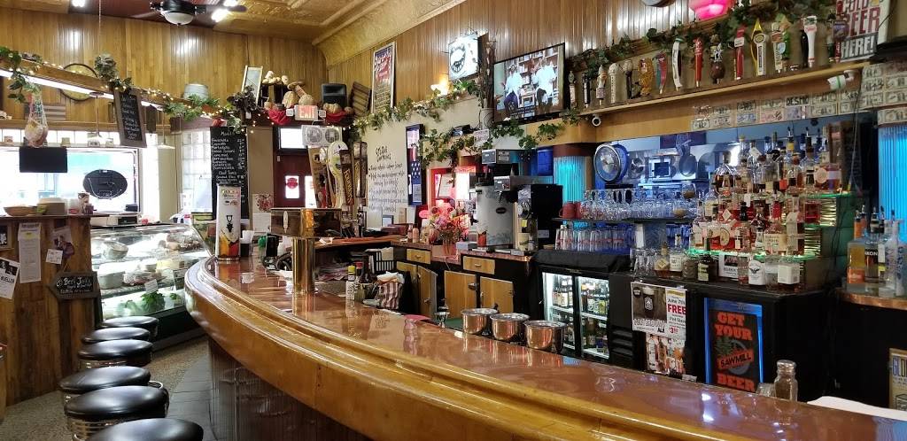 CTs Deli LLC | restaurant | 17 N Brown St, Rhinelander, WI 54501, USA | 7153698988 OR +1 715-369-8988