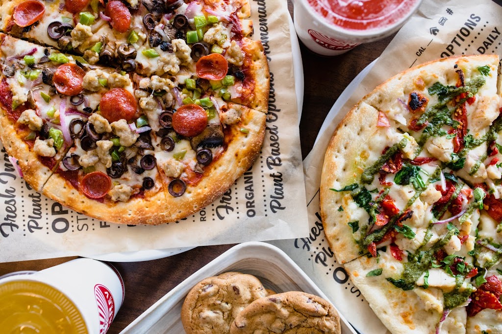 PizzaRev | restaurant | 1474 N Kraemer Blvd, Placentia, CA 92870, USA | 7142031168 OR +1 714-203-1168