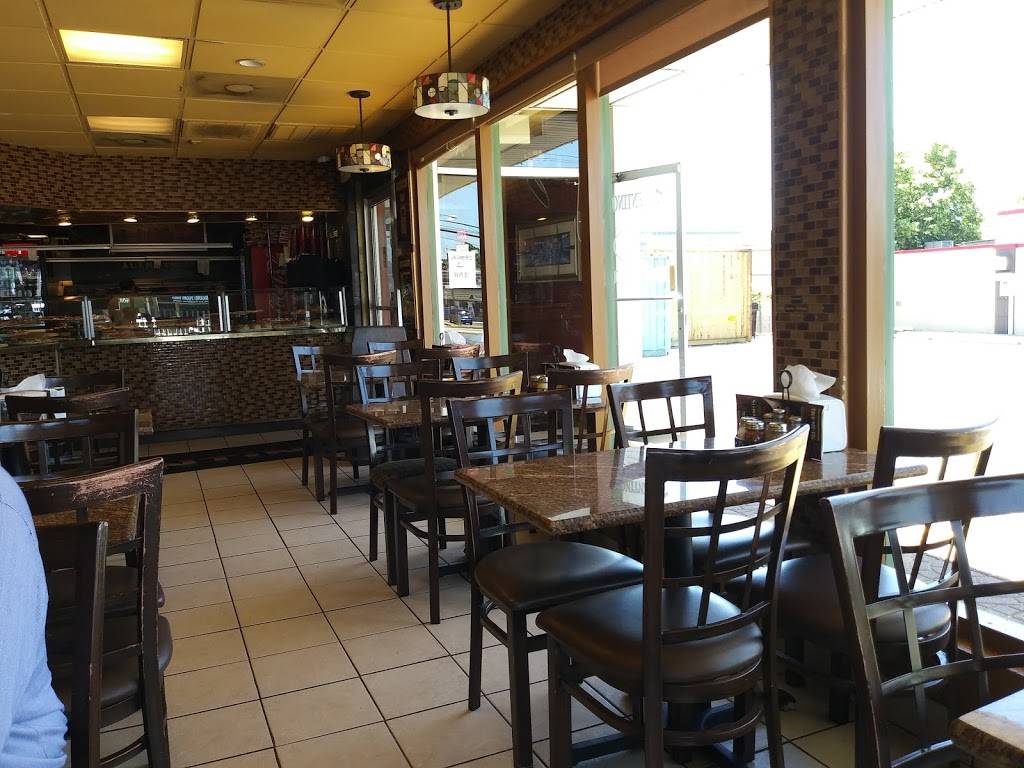 Valentino’s Pizzeria & Restaurant | restaurant | 4813 Beauregard St, Alexandria, VA 22312, USA | 7033548383 OR +1 703-354-8383