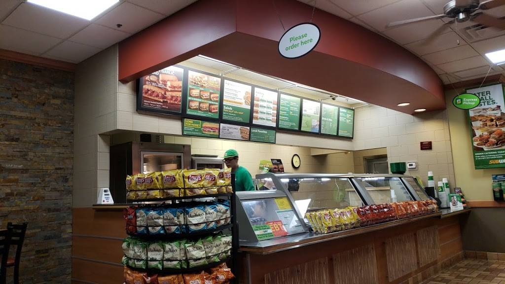 Subway | restaurant | 4939 W Ray Road, Suite 8, Corona Del Sol Plaza, Chandler, AZ 85226, USA | 4809407085 OR +1 480-940-7085