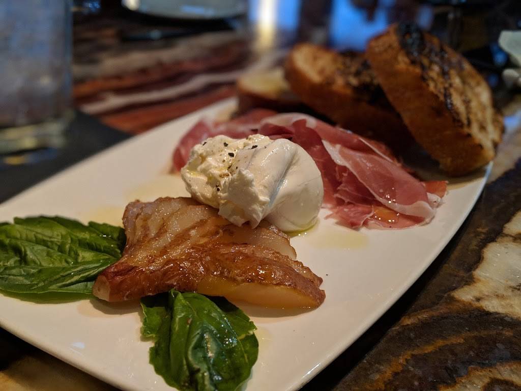 il Calabrese Ristorante & Bar | restaurant | 1281 E State Hwy 114, Southlake, TX 76092, USA | 8172518798 OR +1 817-251-8798