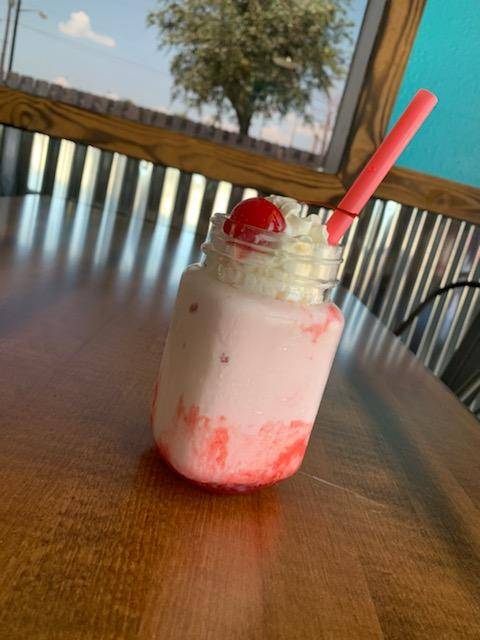 Greedy Burger | restaurant | 4211 20th St, Vero Beach, FL 32960, USA | 7725627245 OR +1 772-562-7245