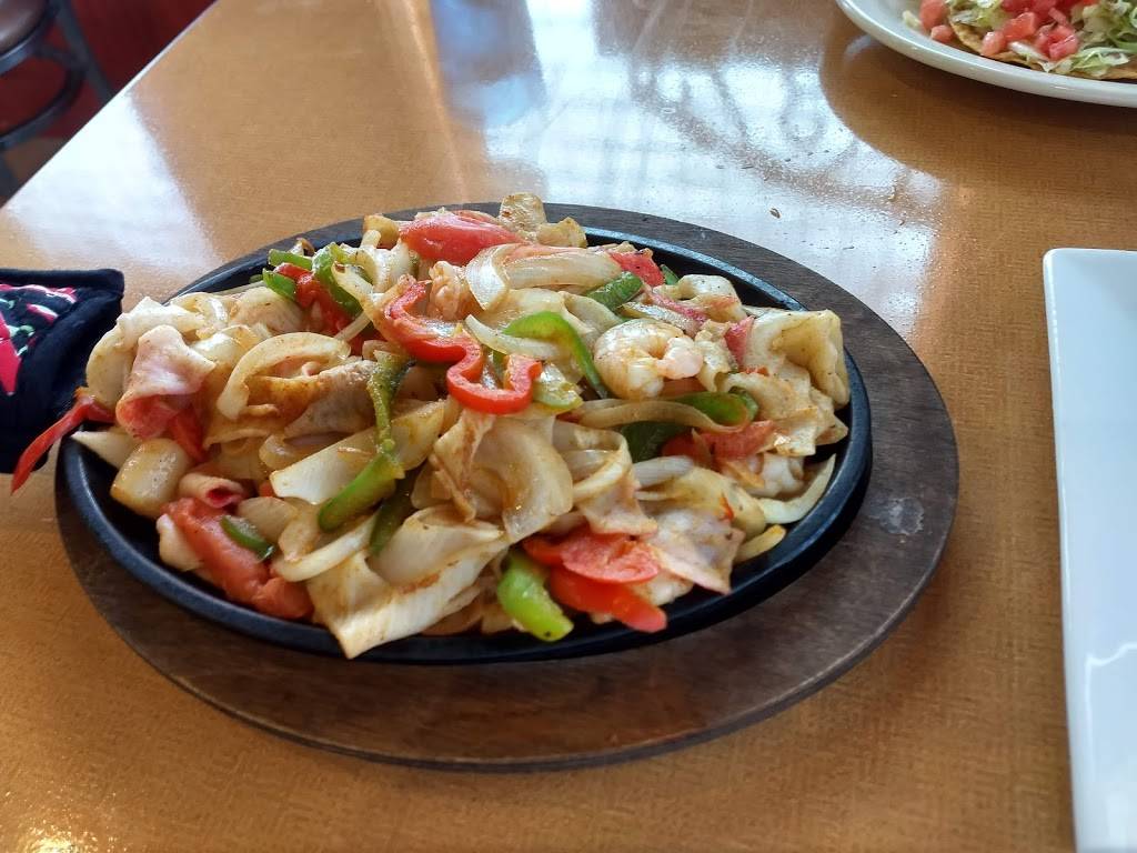 Las Margaritas Mexican Bar & Grill | restaurant | 3805 Ballybunion Rd, Bloomington, IL 61704, USA | 3098082680 OR +1 309-808-2680