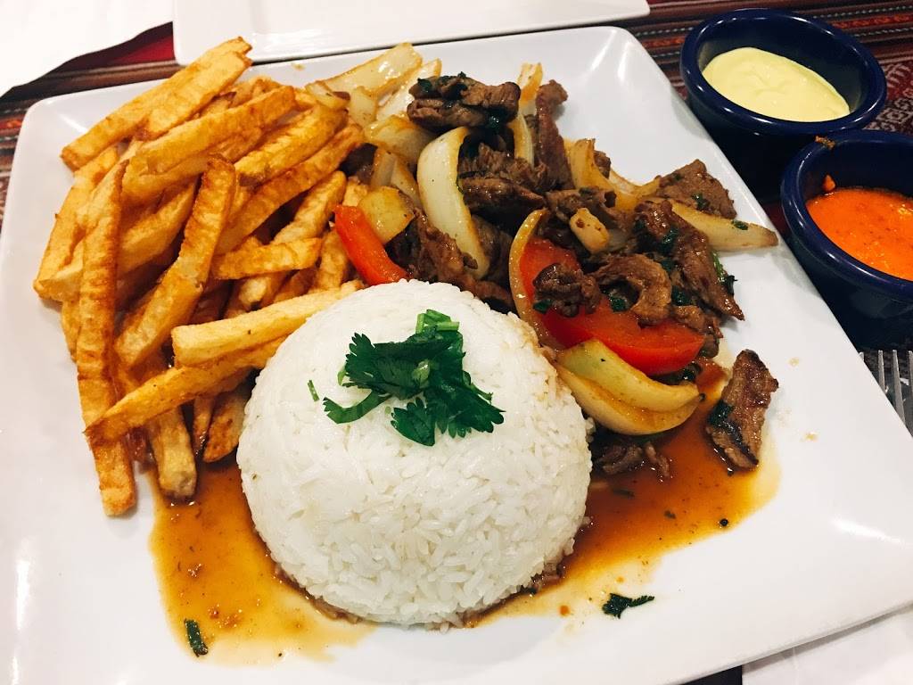 Las 3 Regiones | restaurant | 13840 Braddock Rd, Centreville, VA 20121, USA | 7038305930 OR +1 703-830-5930