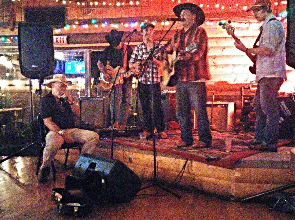 The Notch Pub | restaurant | 2392 E Mirror Lake Hwy, Kamas, UT 84036, USA | 4357836244 OR +1 435-783-6244