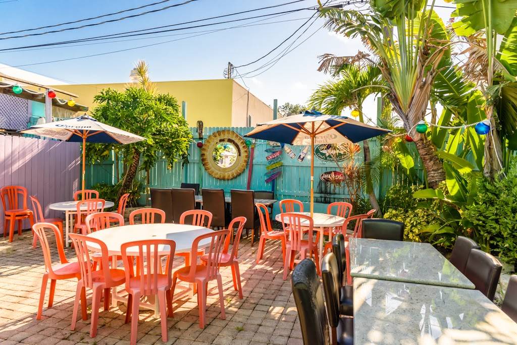 Fishack | restaurant | 1931 Old Dixie Hwy, Vero Beach, FL 32960, USA | 7727700977 OR +1 772-770-0977