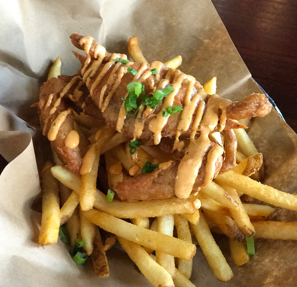 Five Roses Pub | restaurant | 5509 Park Pl, Rosemont, IL 60018, USA | 8472330077 OR +1 847-233-0077