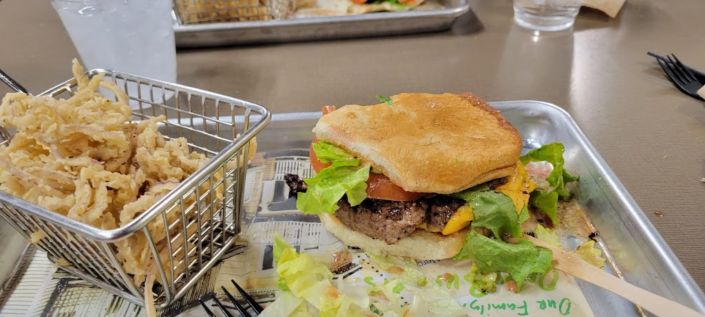 Wahlburgers @ Hy-Vee | restaurant | 929 Hwy D, Osage Beach, MO 65065, USA | 5733027977 OR +1 573-302-7977