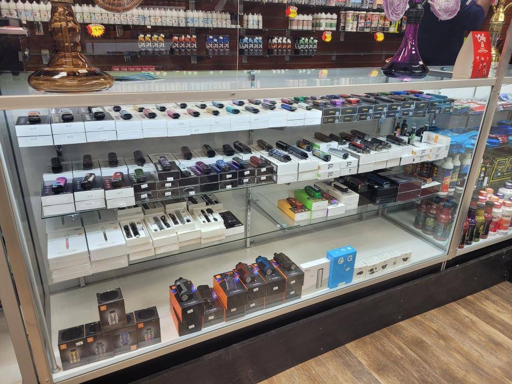 Cheverly Food Mart | meal takeaway | 6435 Landover Rd, Cheverly, MD 20785, United States | 3016135037 OR +1 301-613-5037