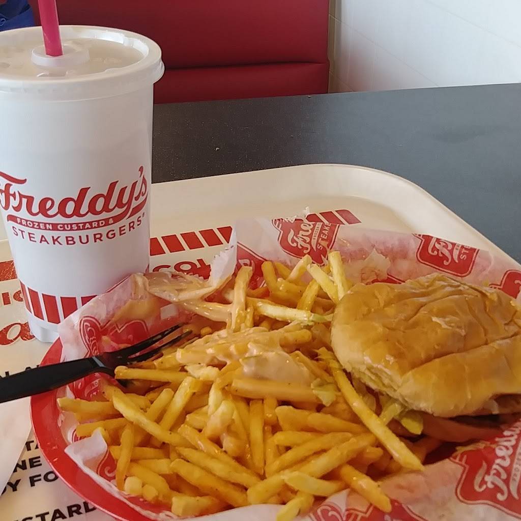 Freddys Frozen Custard & Steakburgers | restaurant | 17601 S Halsted St, Homewood, IL 60430, USA | 7089600872 OR +1 708-960-0872