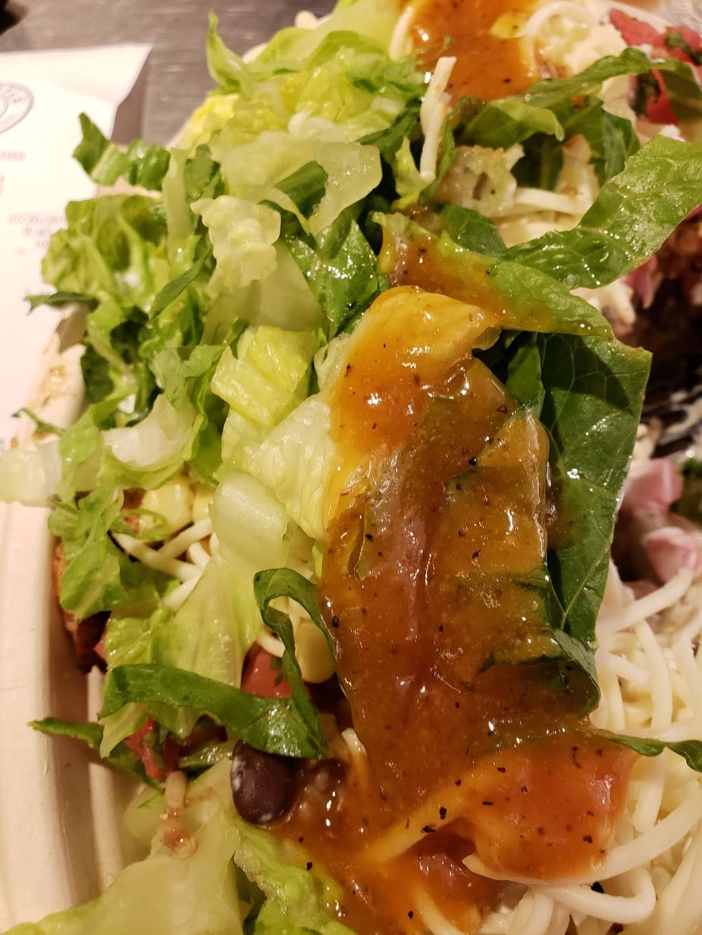 Chipotle Mexican Grill | restaurant | 997 W Patrick St, Frederick, MD 21702, USA | 3016988140 OR +1 301-698-8140