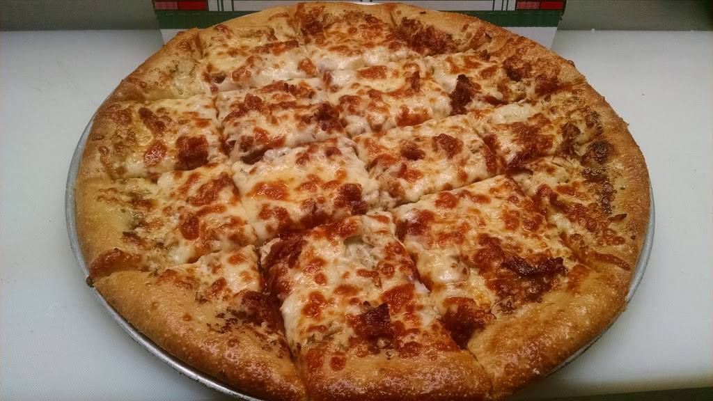 Patriot Pizzeria Inc | restaurant | 100 Main St, Monroeville, IN 46773, USA | 2606236222 OR +1 260-623-6222