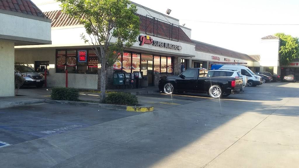 Tams Burgers | restaurant | 8454 Alondra Blvd, Paramount, CA 90723, USA | 5626308267 OR +1 562-630-8267