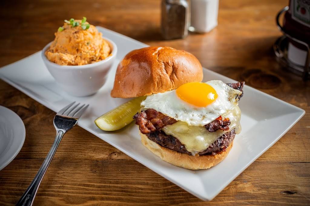 Bat 17 | meal takeaway | 1709 Benson Ave, Evanston, IL 60201, USA | 8477337117 OR +1 847-733-7117