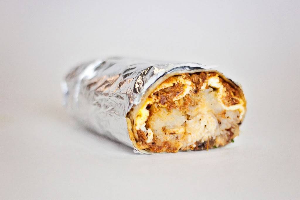 Victor’s Mexican Grill | restaurant | 1901 20th St, Bakersfield, CA 93301, USA | 6614893000 OR +1 661-489-3000