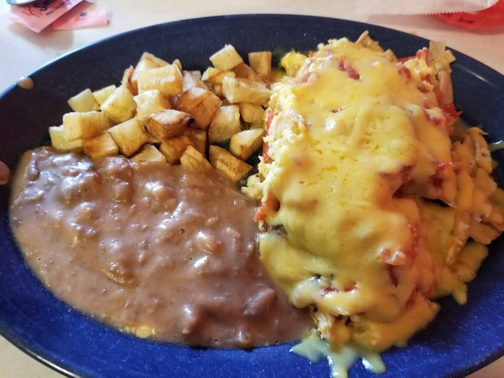 El Mana Mexican Restaurant | restaurant | 6606 S Zarzamora St, San Antonio, TX 78211, USA | 2105921125 OR +1 210-592-1125