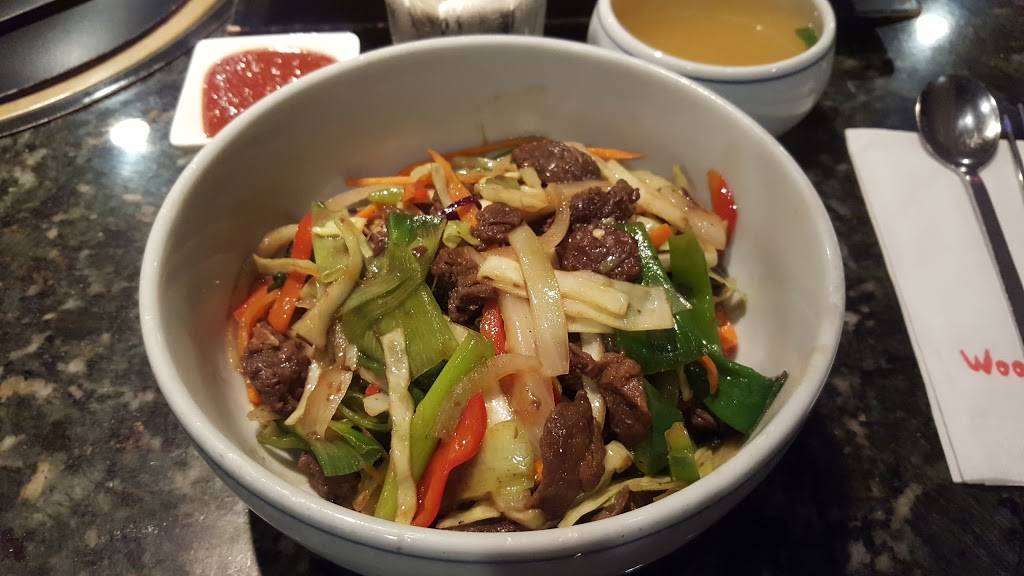 Woo Lae Oak | restaurant | 8240 Leesburg Pike, Vienna, VA 22182, USA | 7038277300 OR +1 703-827-7300