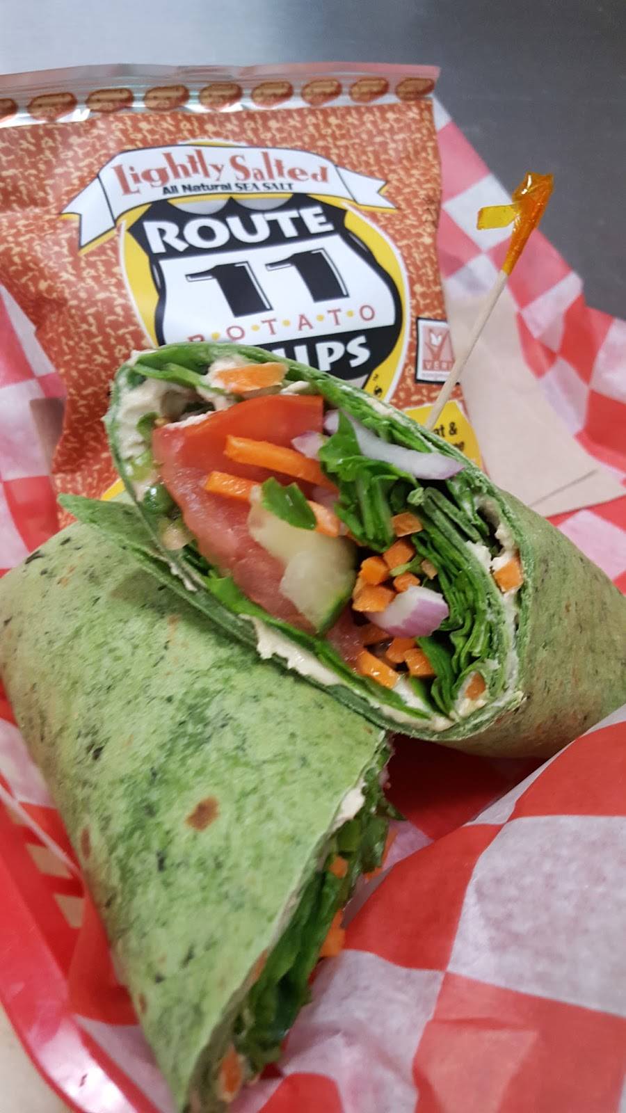 Main Street Daily Grind Coffeehouse and Cafe | cafe | 215 E Main St, Front Royal, VA 22630, USA | 5406353556 OR +1 540-635-3556