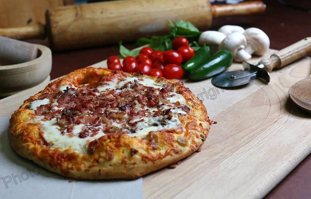 Golden Crust Pizzeria | restaurant | 293 St Laurent Blvd, Ottawa, ON K1K 2Z3, Canada | 6137412323 OR +1 613-741-2323