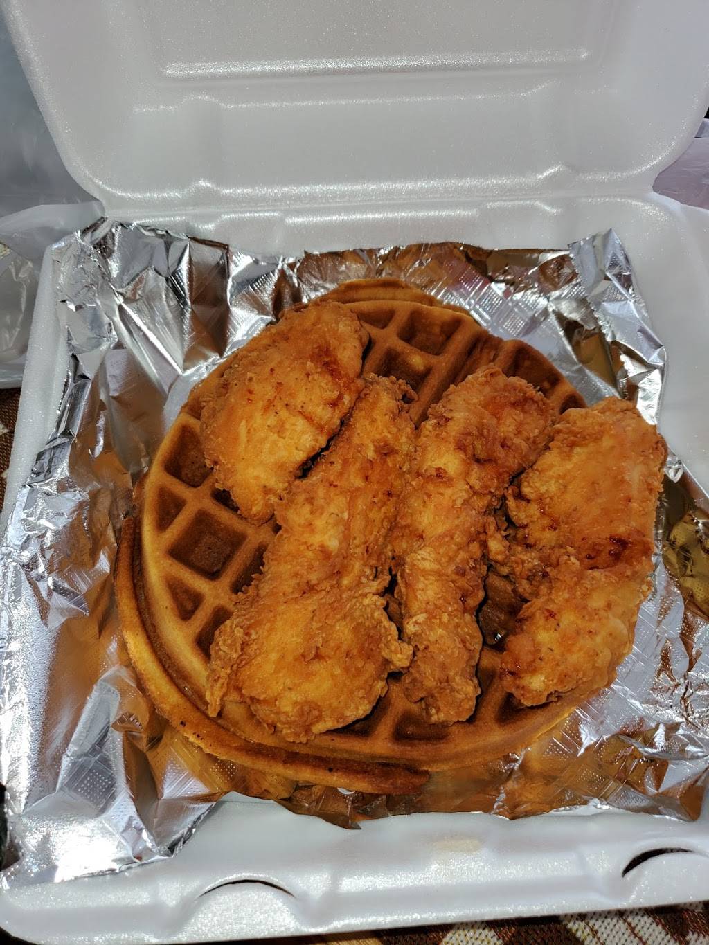 Sams Fish & Chick | meal takeaway | 408 N Main St, Williamstown, NJ 08094, USA | 8564049905 OR +1 856-404-9905