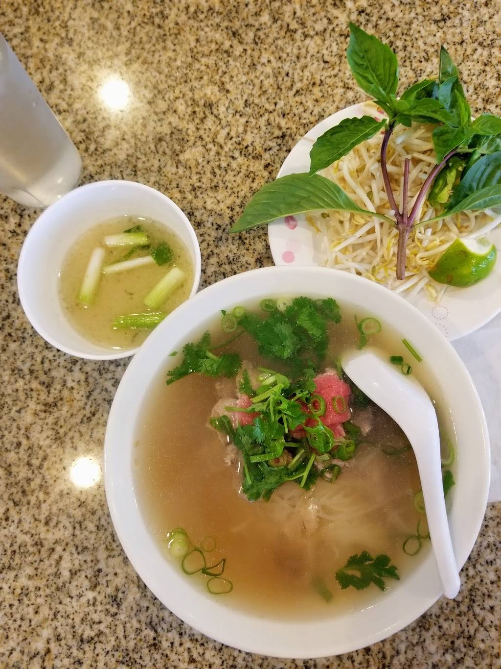 Pho 75 | restaurant | 771 Hungerford Dr, Rockville, MD 20850, USA | 3013098873 OR +1 301-309-8873