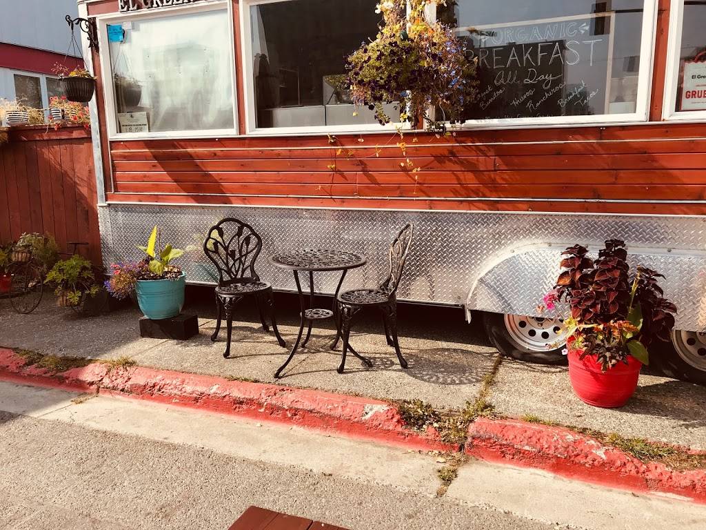 El Green-Gos | restaurant | 390 L St, Anchorage, AK 99501, USA | 9073123313 OR +1 907-312-3313