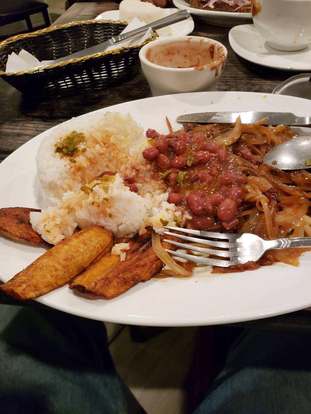 La Hoguera | restaurant | 121 E Blackwell St, Dover, NJ 07801, USA | 9736209516 OR +1 973-620-9516