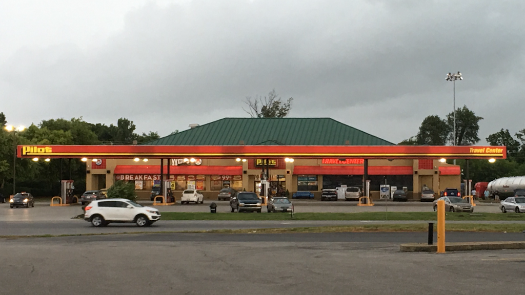 Pilot Travel Center | restaurant | 2940 Scottsville Rd, Franklin, KY 42134, USA | 2705869544 OR +1 270-586-9544
