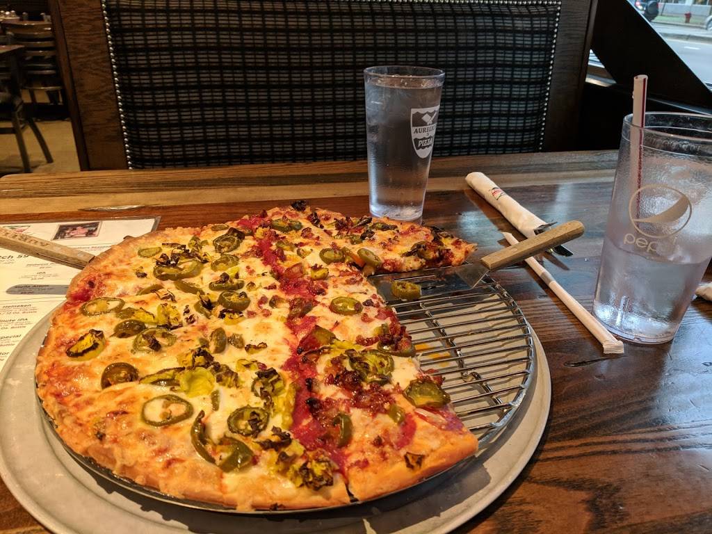 Aurelios Pizza | restaurant | 1212 S Michigan Ave, Chicago, IL 60605, USA | 3123744459 OR +1 312-374-4459