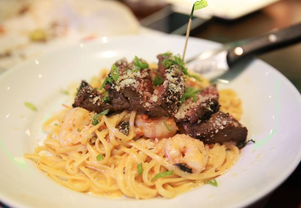 Dave & Busters | restaurant | 950 Makers Way NW NW, Huntsville, AL 35806, USA | 2569475650 OR +1 256-947-5650