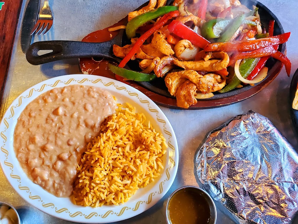 El Palmar Mexican Restaurant | restaurant | 2432 W 1700 S suite A1, Syracuse, UT 84075, USA | 8017847762 OR +1 801-784-7762