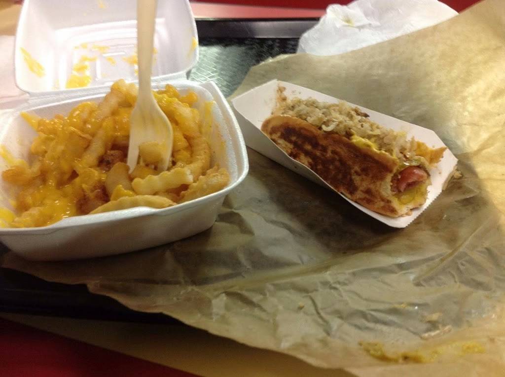 Dog-N-Shake | restaurant | 1640 S Hillside St, Wichita, KS 67211, USA | 3166856631 OR +1 316-685-6631