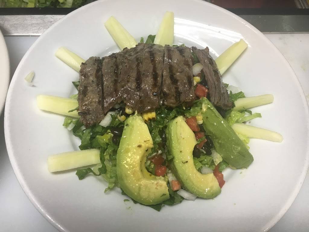 La Villa Mexican Grill | restaurant | 4377 Lynx Paw Trail, Valrico, FL 33596, USA | 8133248839 OR +1 813-324-8839