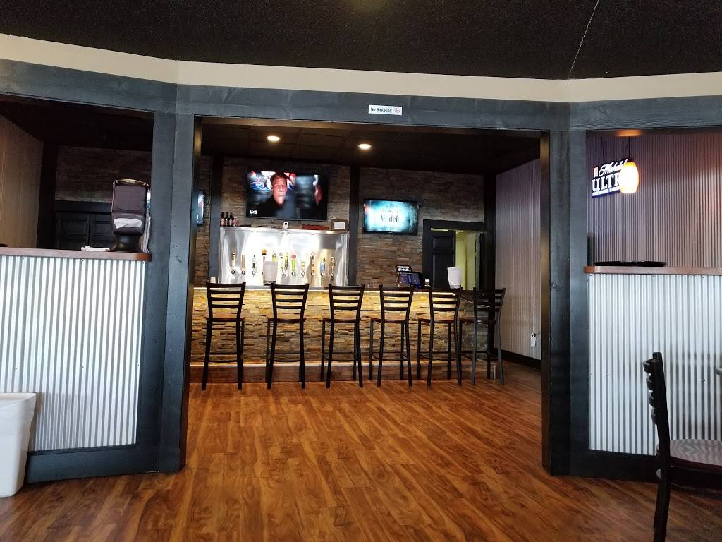 Pizza Palace, Inc. | restaurant | 832 W Tipton St, Seymour, IN 47274, USA | 8125228100 OR +1 812-522-8100